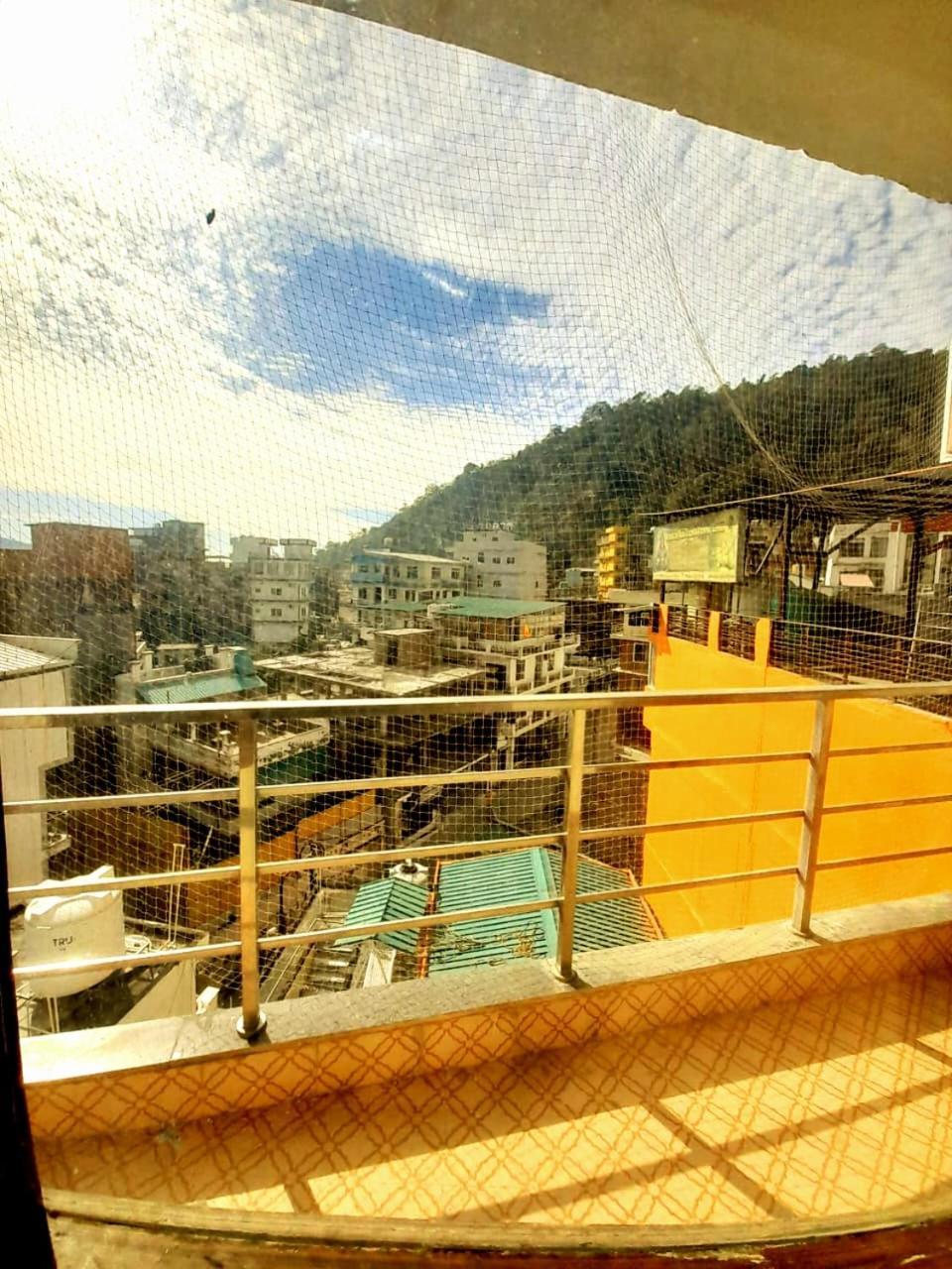 Bonfire Hostels Rishīkesh المظهر الخارجي الصورة