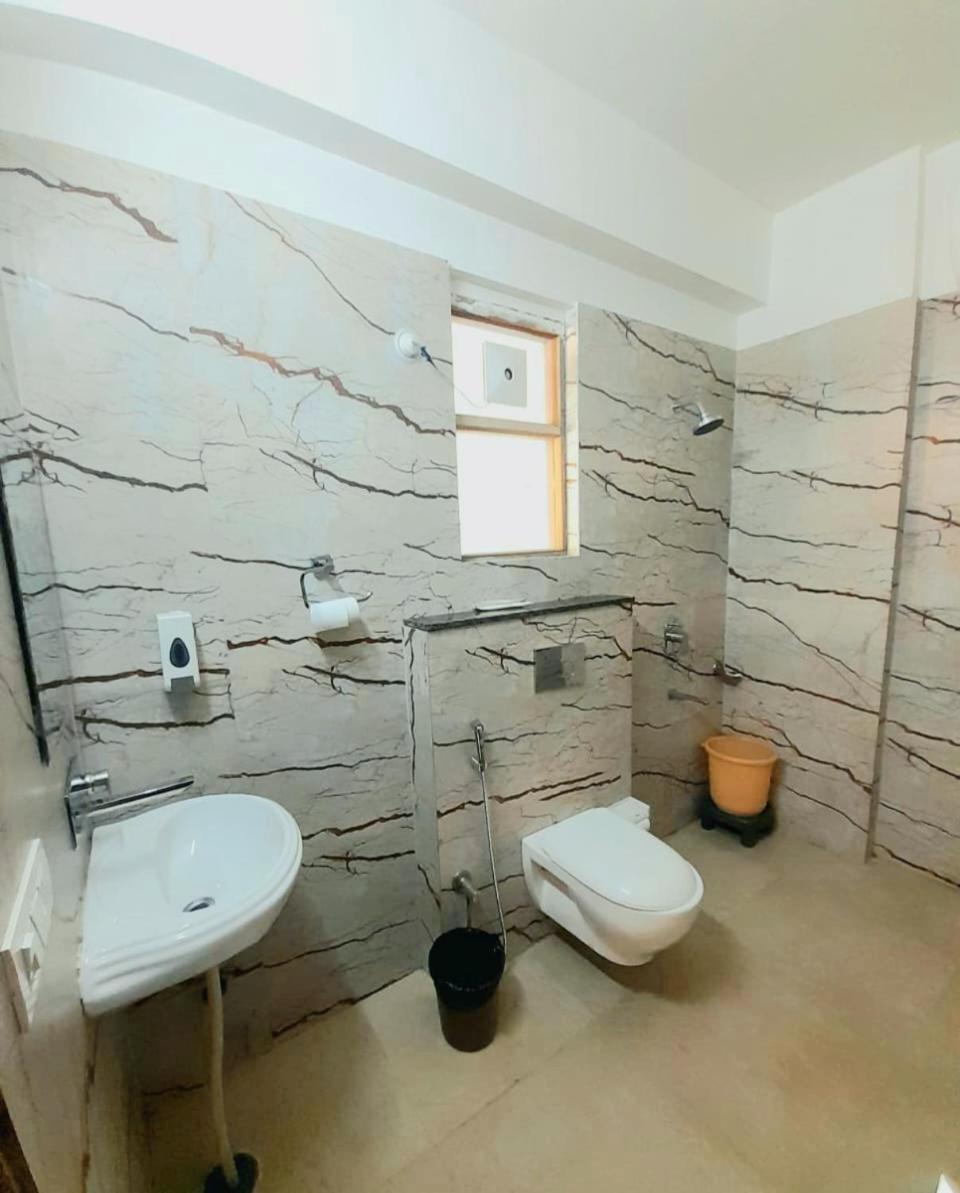 Bonfire Hostels Rishīkesh المظهر الخارجي الصورة